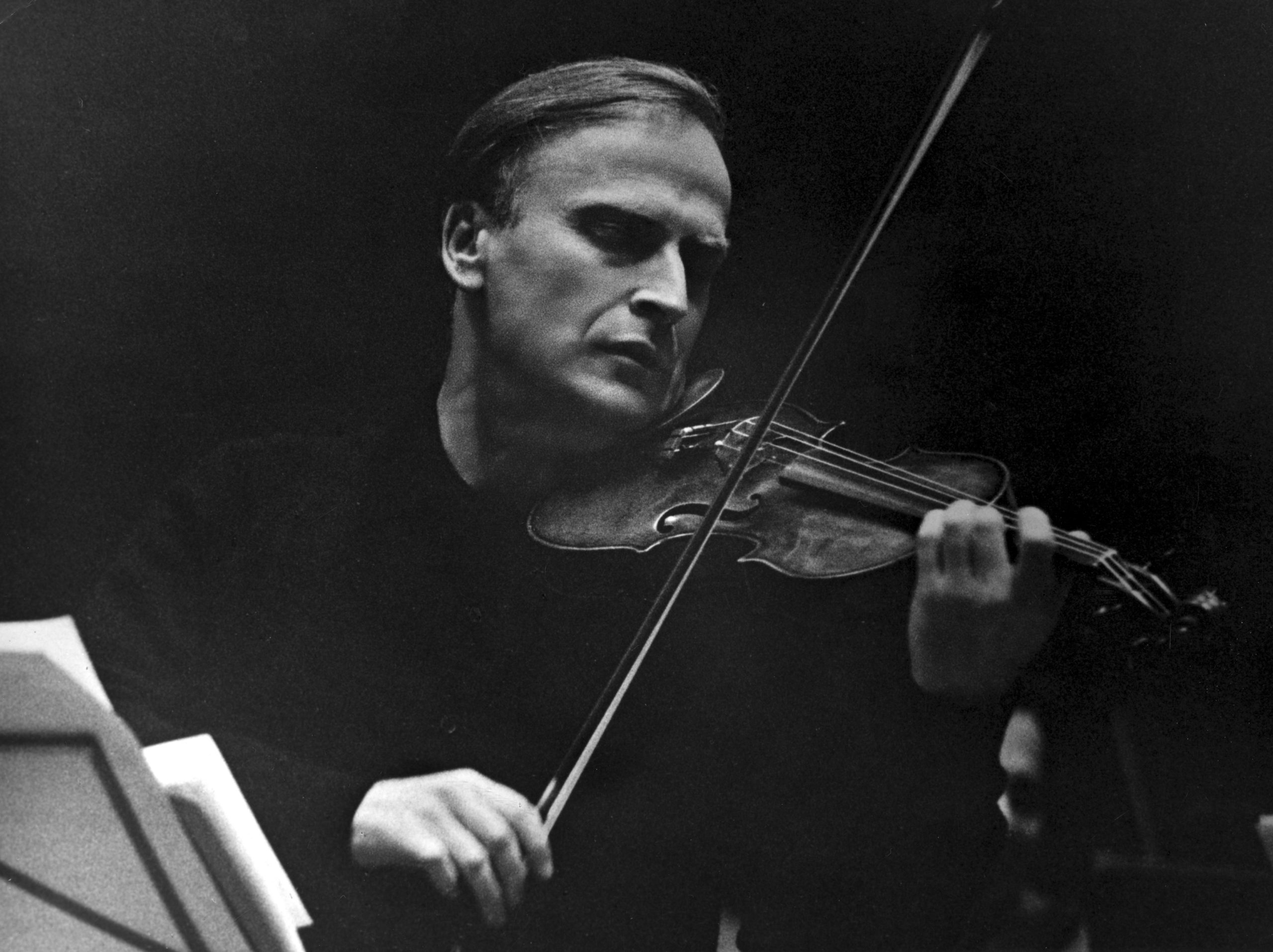 Yehudi Menuhin
